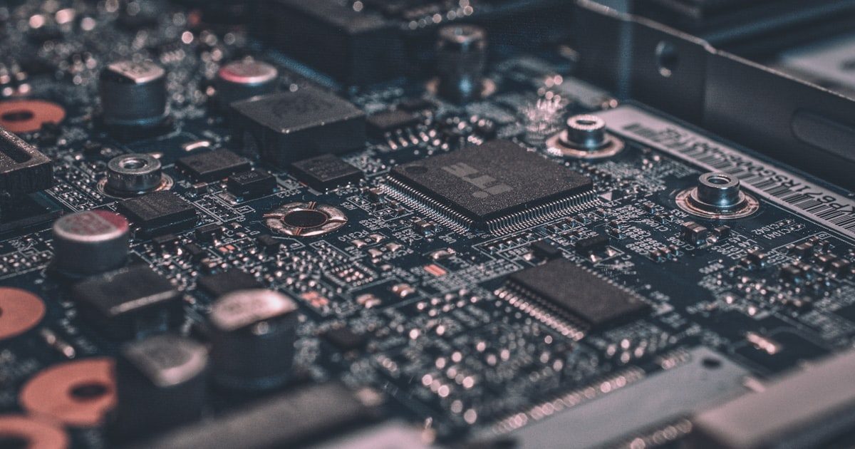 Agentic Yield Intelligence: How Goal-Based AI Agents Eliminate Manufacturing Losses